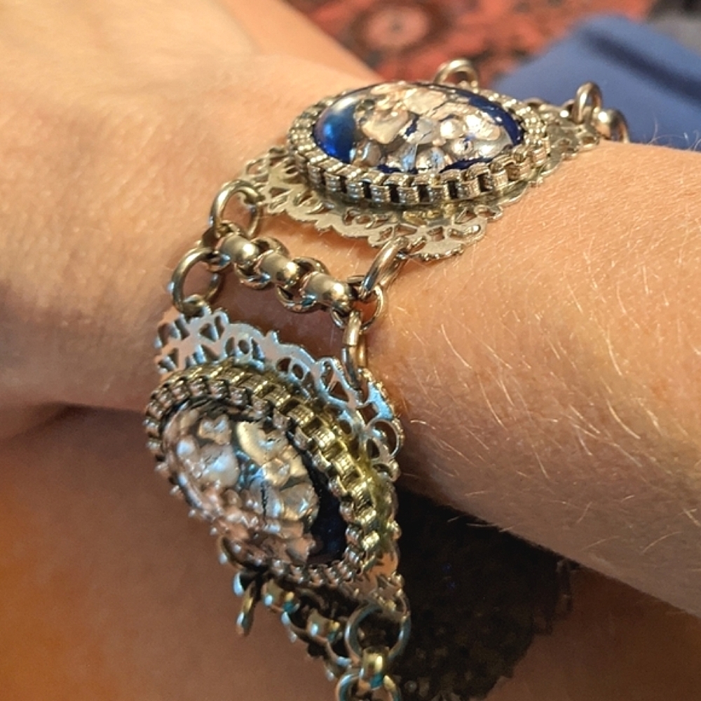 Vintage Foiled Blue & Silver Tone Bracelet